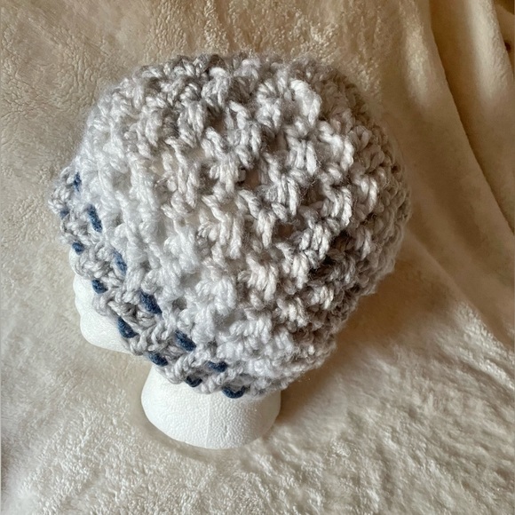 Cloche hat - Picture 6 of 6